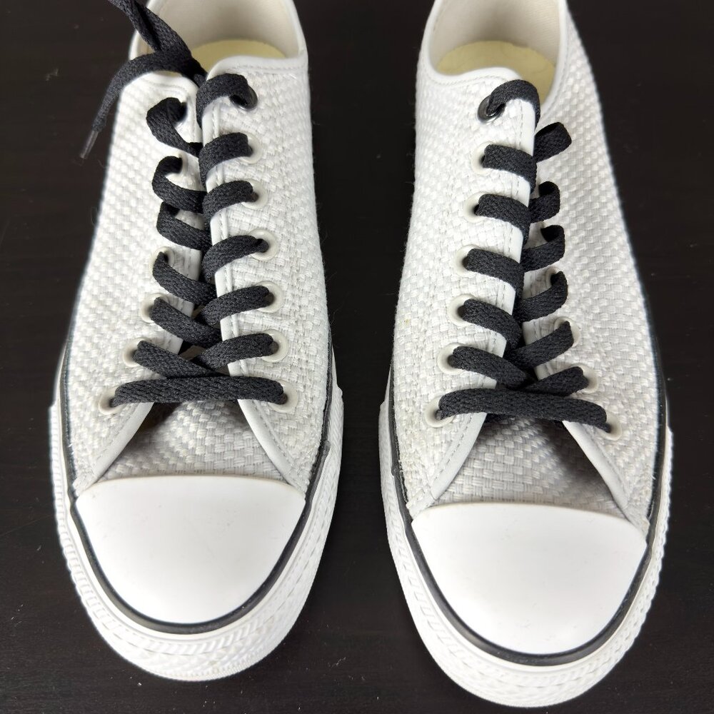 *RARE* Converse Men's in a Woven / Picnic Basket Style of Material